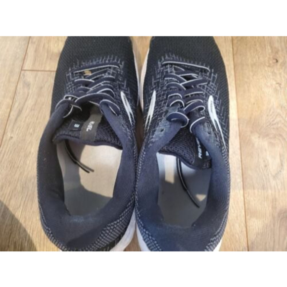 BROOKS Revel 3 Running Sneaker Black/ White Size 11 Medium (В) 1203021В012 main image 7